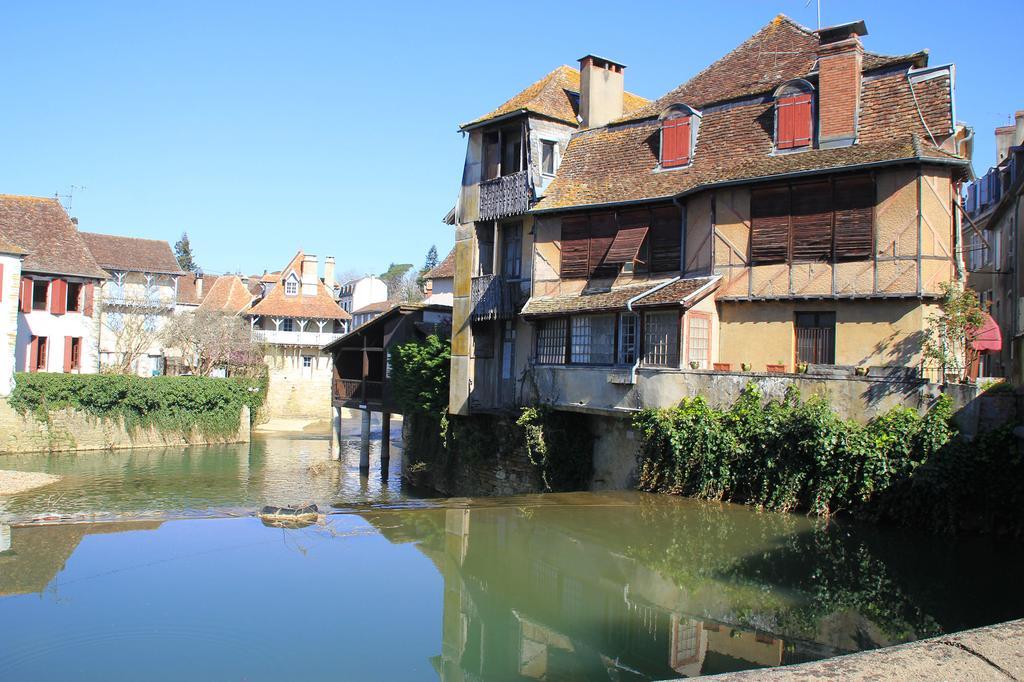 Les Pavillons Du Rooy Apartment Salies-de-Béarn Exterior photo